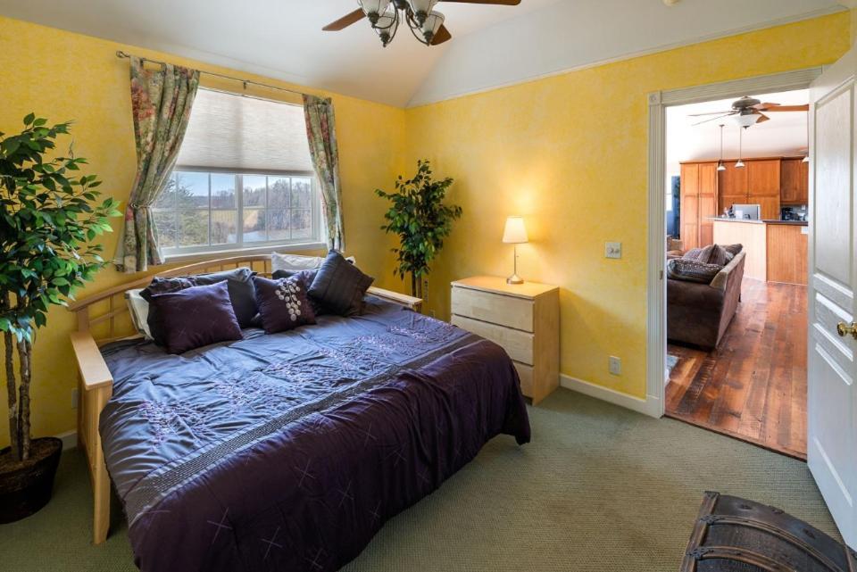 Glass House Winery Bed And Breakfast Earlysville 외부 사진